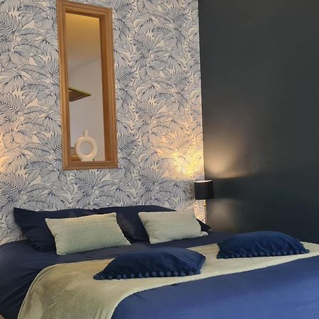 Studio 4 Personnes Aux Pieds Du Chateau De Blois Avec Experience De Dormir Sous Les Aurores Boreales Esterno foto