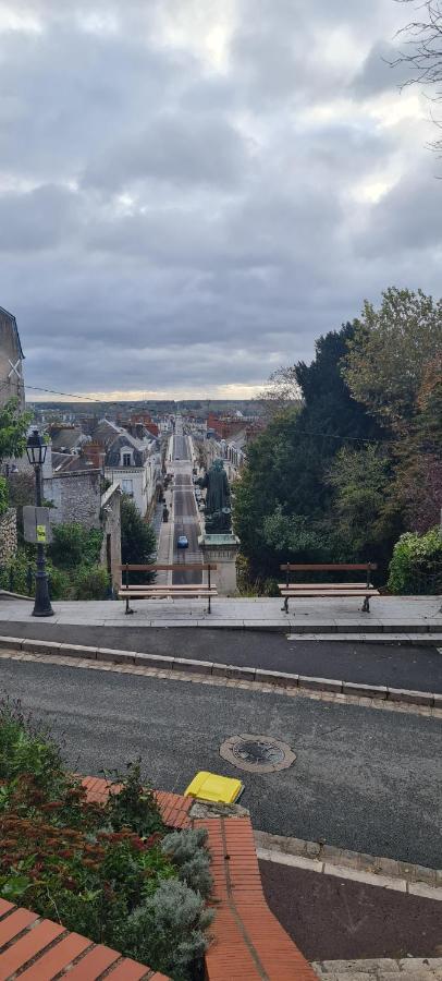 Studio 4 Personnes Aux Pieds Du Chateau De Blois Avec Experience De Dormir Sous Les Aurores Boreales Esterno foto